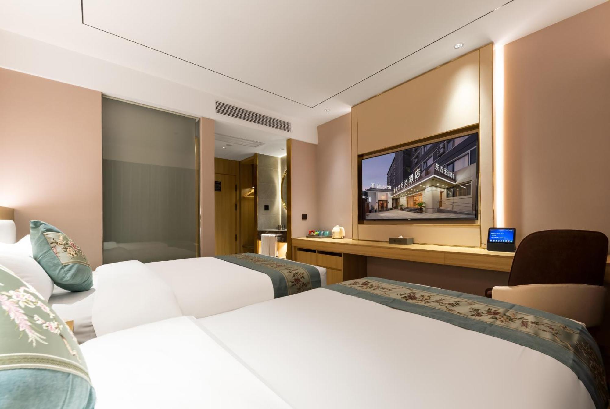 Jingfang Building Smart Hotel - Located In The Busiest Part Of The Downtown Area, Near Beijing Tiananmen Square And The Forbidden City,Wangfujing Shopping Street ,Newly Opened Hotel,Provide Free Laundry Service,Provide Tourism And Ticketing Services エクステリア 写真